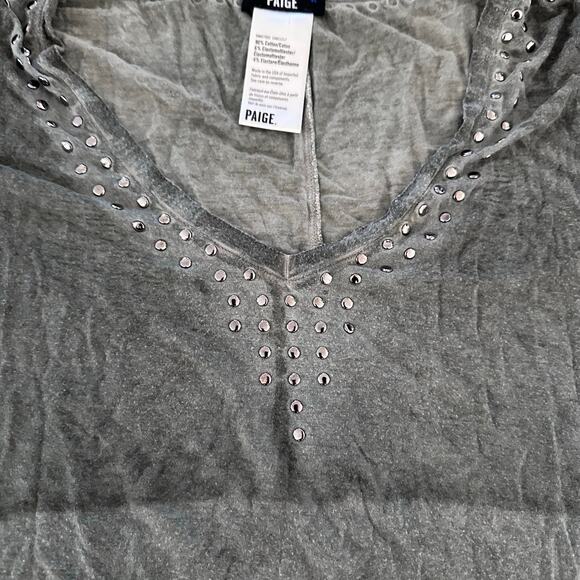 Paige Green Studded V Neck Tee Top Size Small - Picture 3 of 4